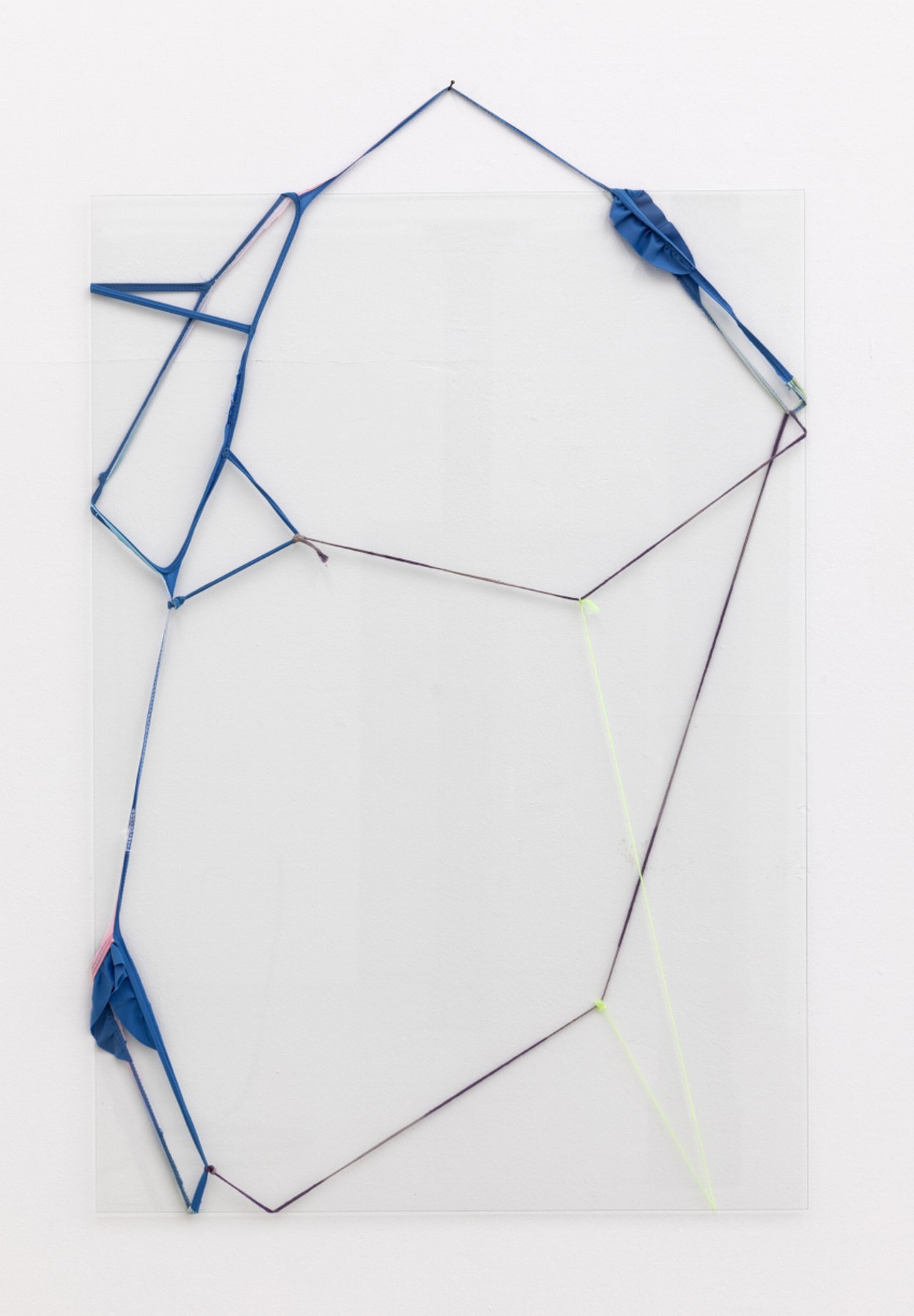 Anna Grath  Strap 5, 2019 Dauerleihgabe des Fonds für Junge Kunst der Stiftung Hamburger Kunstsammlungen © Anna Grath Foto: Fred Dott