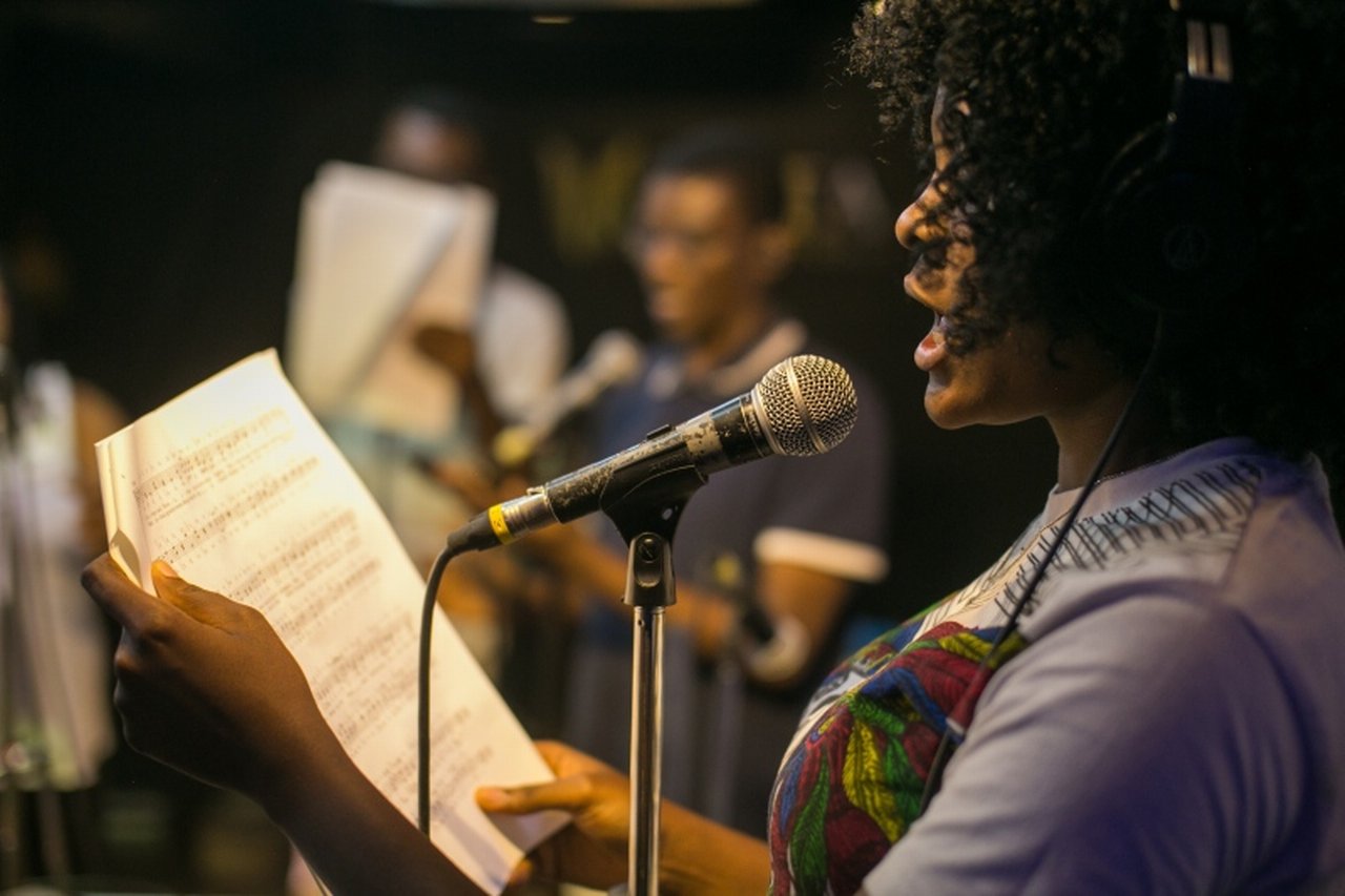 Artmag-article-hymne03.jpg